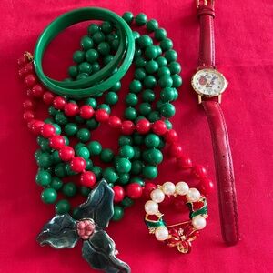 Vintage Christmas Jewelry